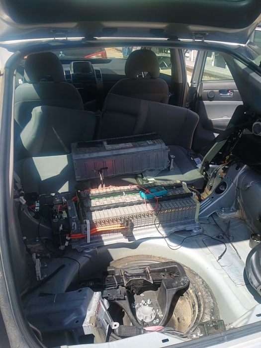 Ремонт и обслужване на батарея за Toyota prius 11/20/30