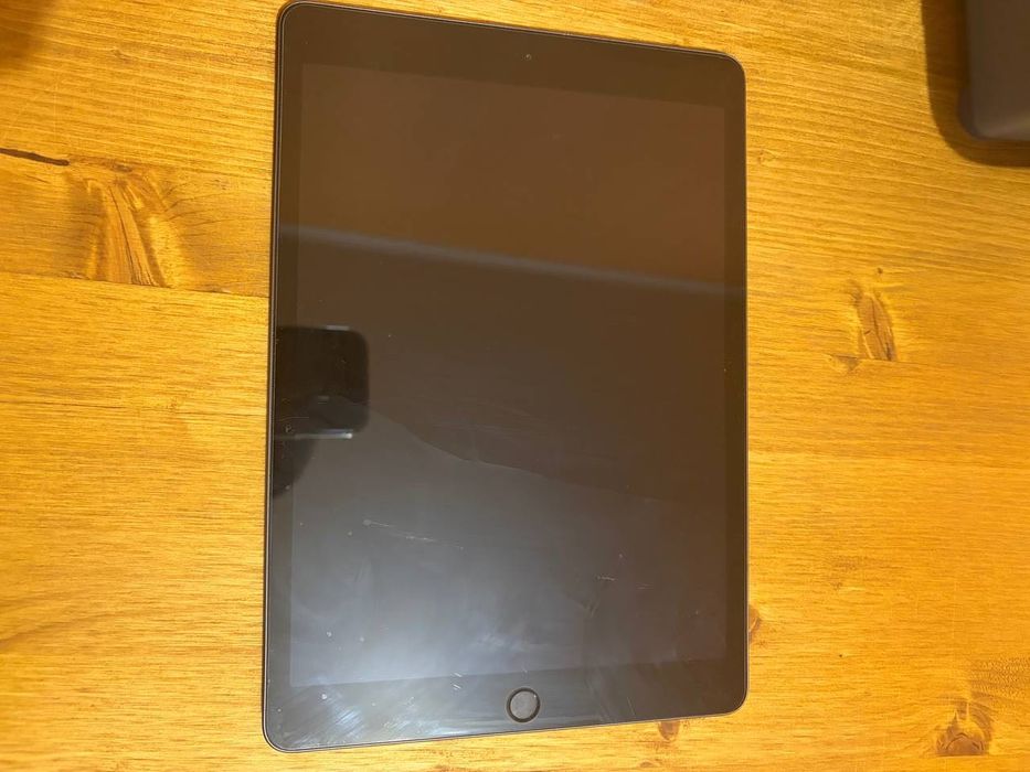 Apple iPad 8 32Gb Wi-Fi