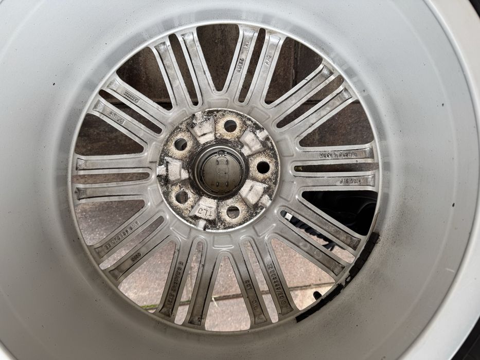 Jante audi 245/40/R18 cu cauciucuri M+S