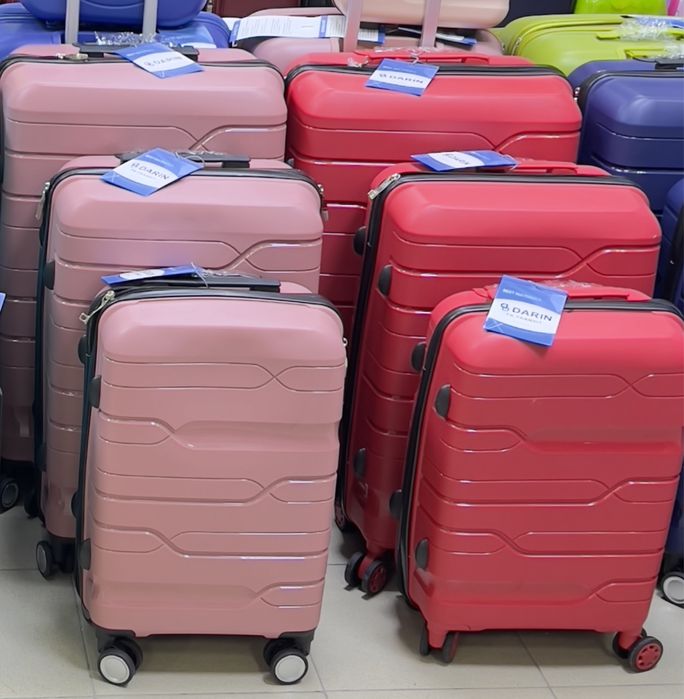 Комплект куфари 3 бр. | Лек и здрав твърд полипропилен, 4 колела 360°