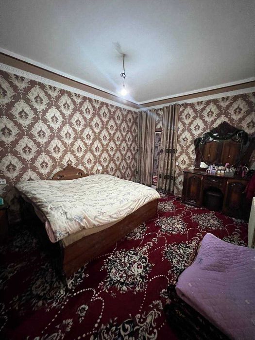 Мирабадский район  2.5. сот. 5 комн Срочно, Недорого ! (улица Фитрат)