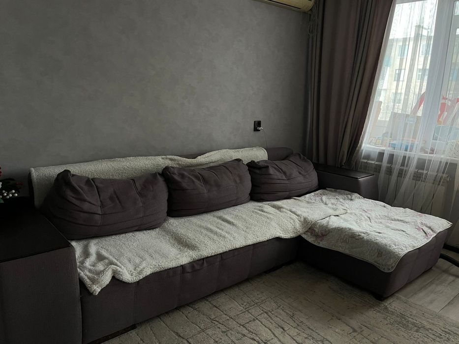 Отдам в дар уголовой диван, самовывоз