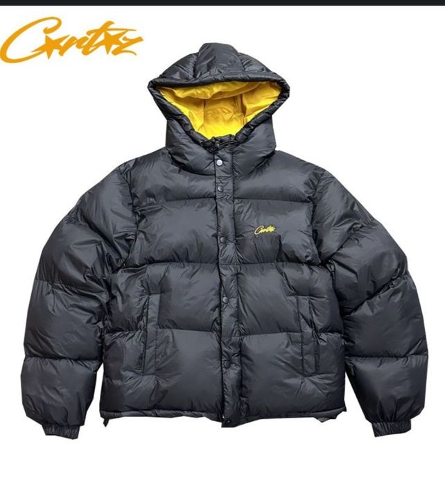 Corteiz пуховик.