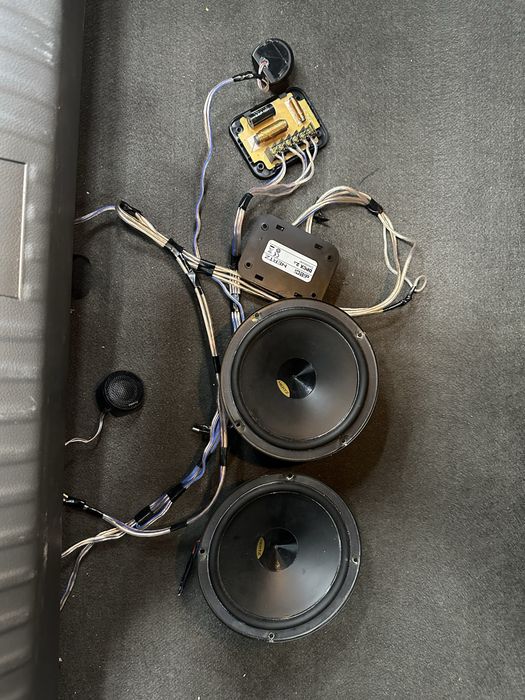 Двухкомпонентные динамики Hertz