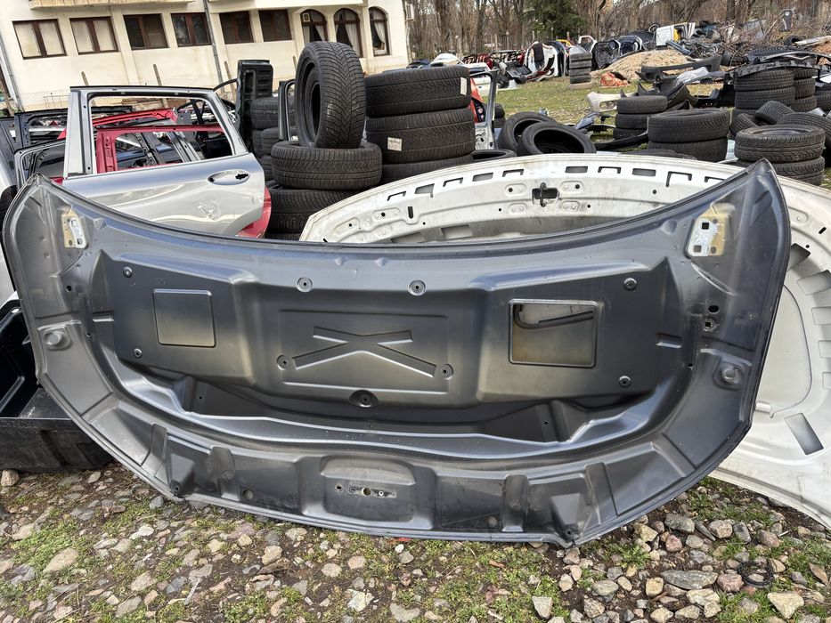 Капак Мерцедес Спримтер/Mercedes Sprinter W907