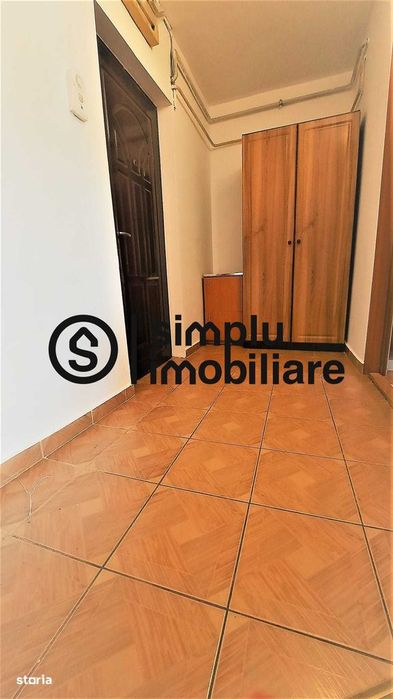 2 camere, etaj 1, centrala, cofetaria Parc - 400 Euro