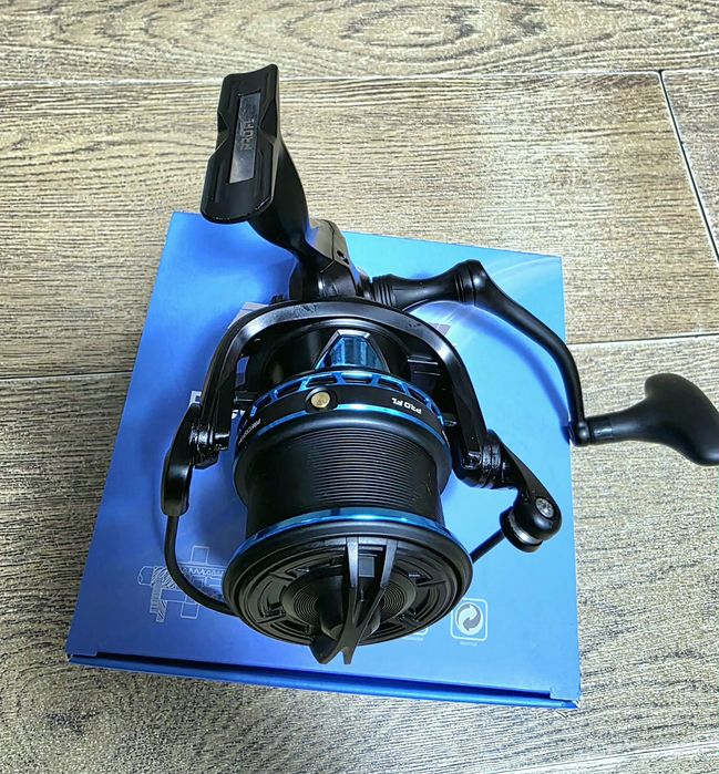 Feeder PRO FL Strategist X Ultra Pro Distance Competition 3.90 180g + Mulineta PRO FL Precision X Feeder PX6500 11+1 Rulmenți NEW 2026