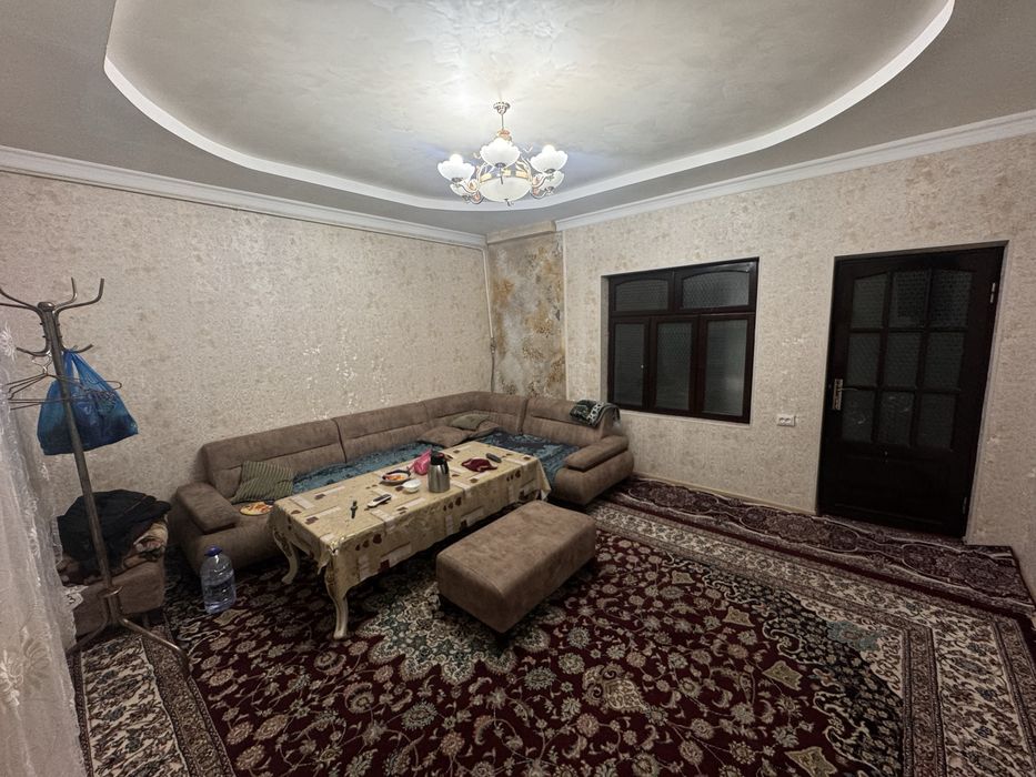 5 honali uy sotiladi