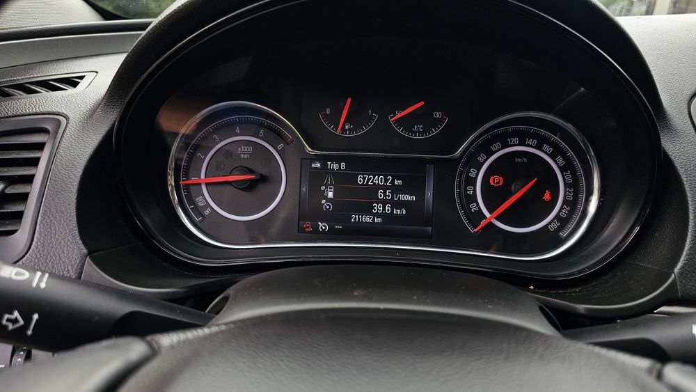 Opel Insignia A facelift 2014