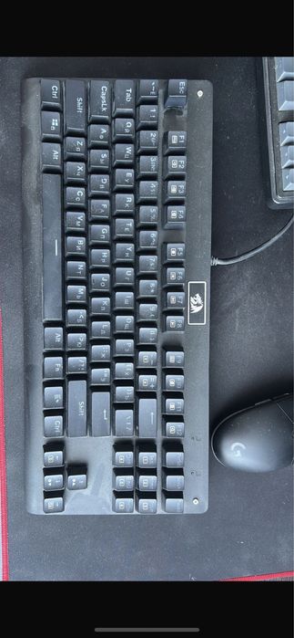Продам Клавитура состояние новый