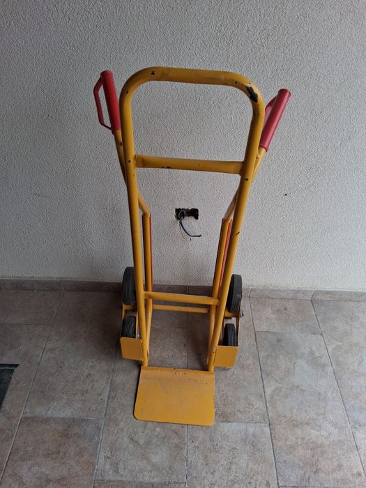 Vand televizor pentru rabla si carut marfa