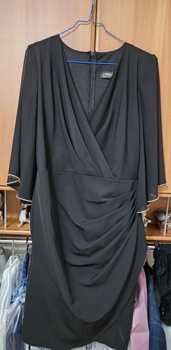 Rochie neagra ocazie