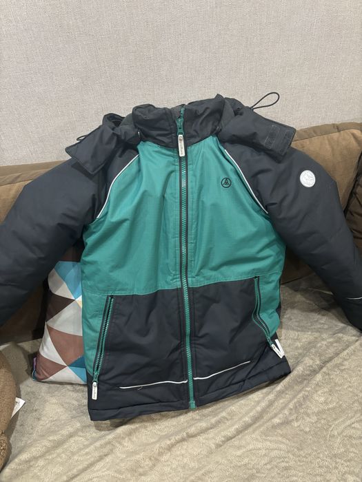 Продам куртку зимнюю