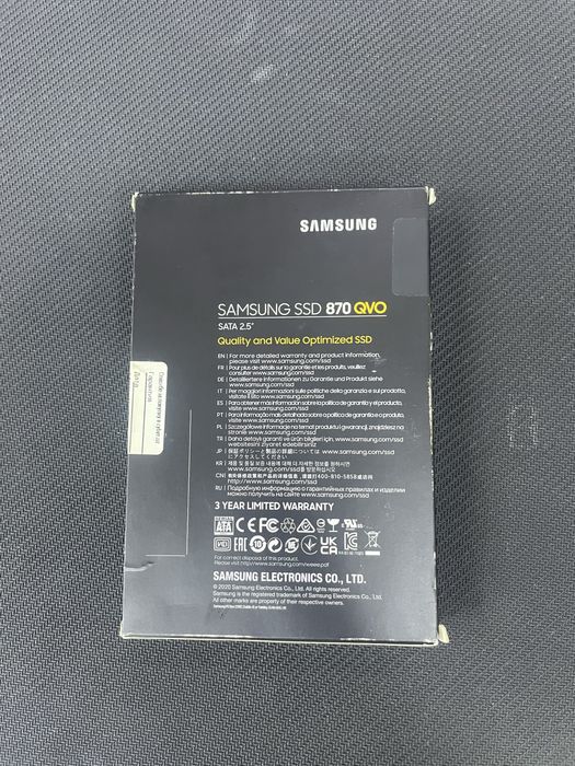 Samsung 870 EVO 4tb.