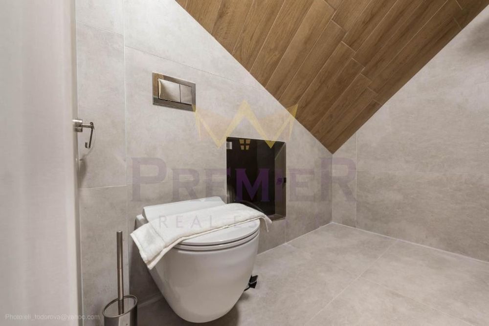 Дава се под наем Двустаен апартамент в Варна, Гръцка махала - 65 кв.м за 900 € - Снимка #8