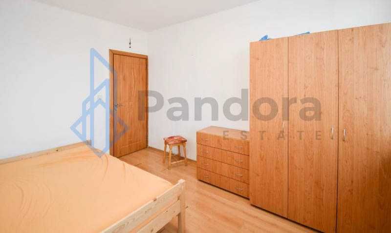 Двустаен апартамент под наем в  кв.  Младост 4