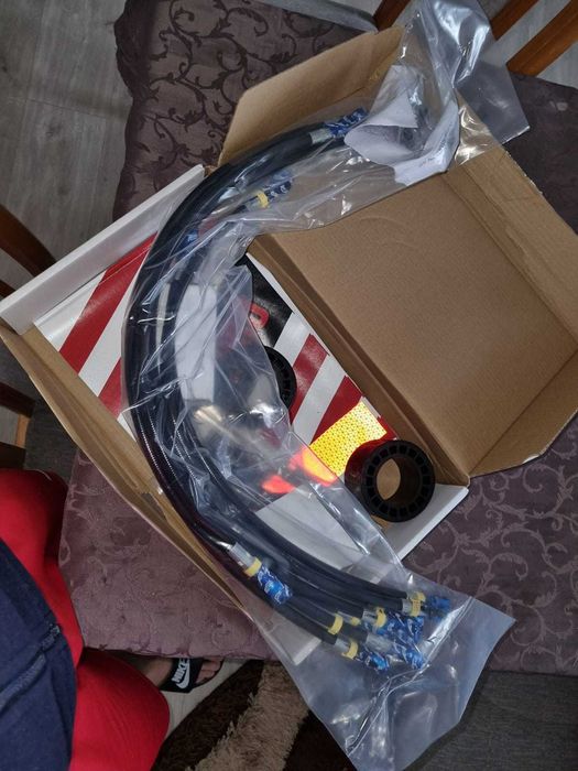 Zepro , piese schimb lift auto .Piesele sunt noi !!!