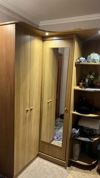 Шкаф для прихожей