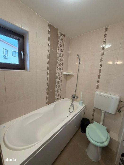 De închiriat – Apartament 3 camere