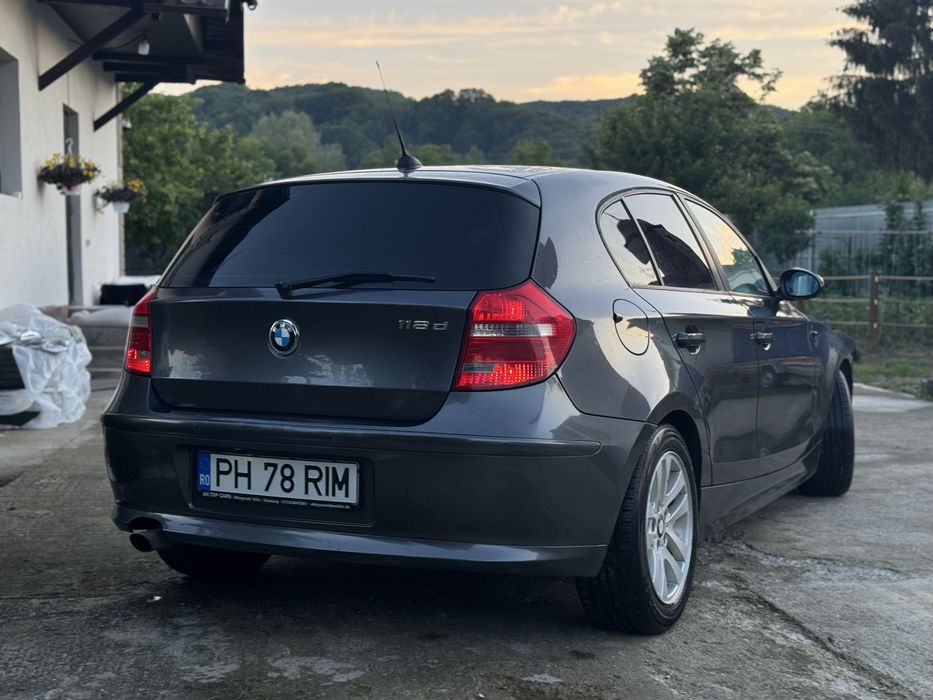 BMW 1 Series 2009 — imagine 2