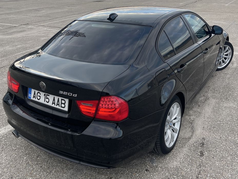 BMW Seria 3 E90 Facelift 2009