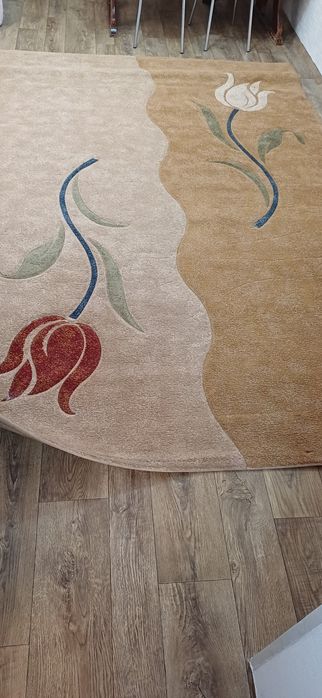 Ковёр  продам 2×3 м