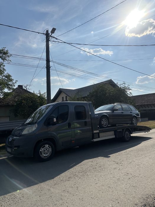 Ofer servicii non-stop de tractari auto