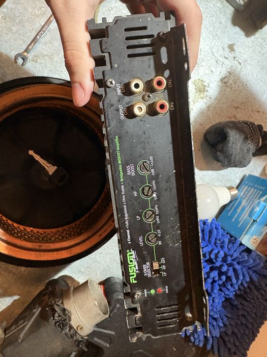 Усилитель fusion-812