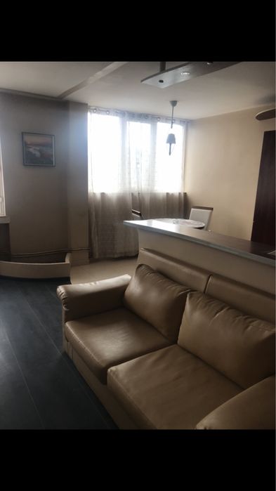 Дава се под наем Тристаен апартамент в Разград, Лудогорие - 98 кв.м за 306 € - Снимка #1