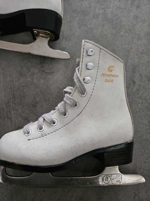 Продам детские коньки Graf.