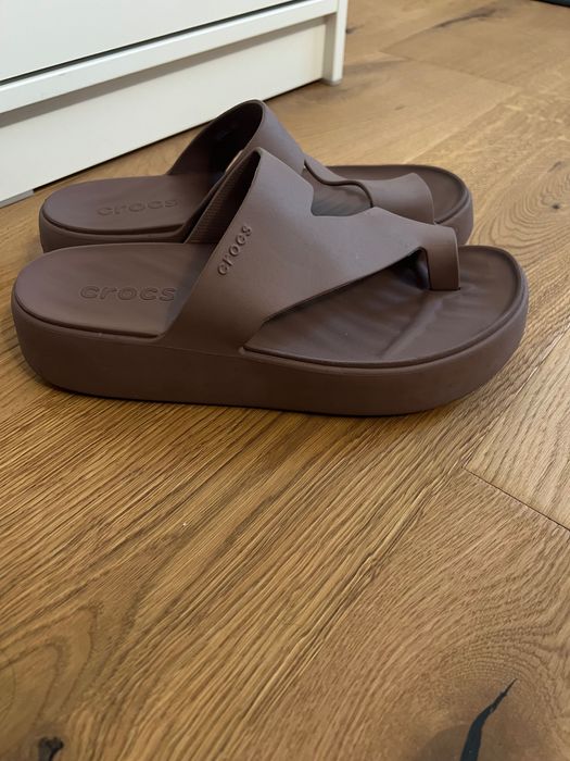 Crocs Getaway Platform Toe Loop