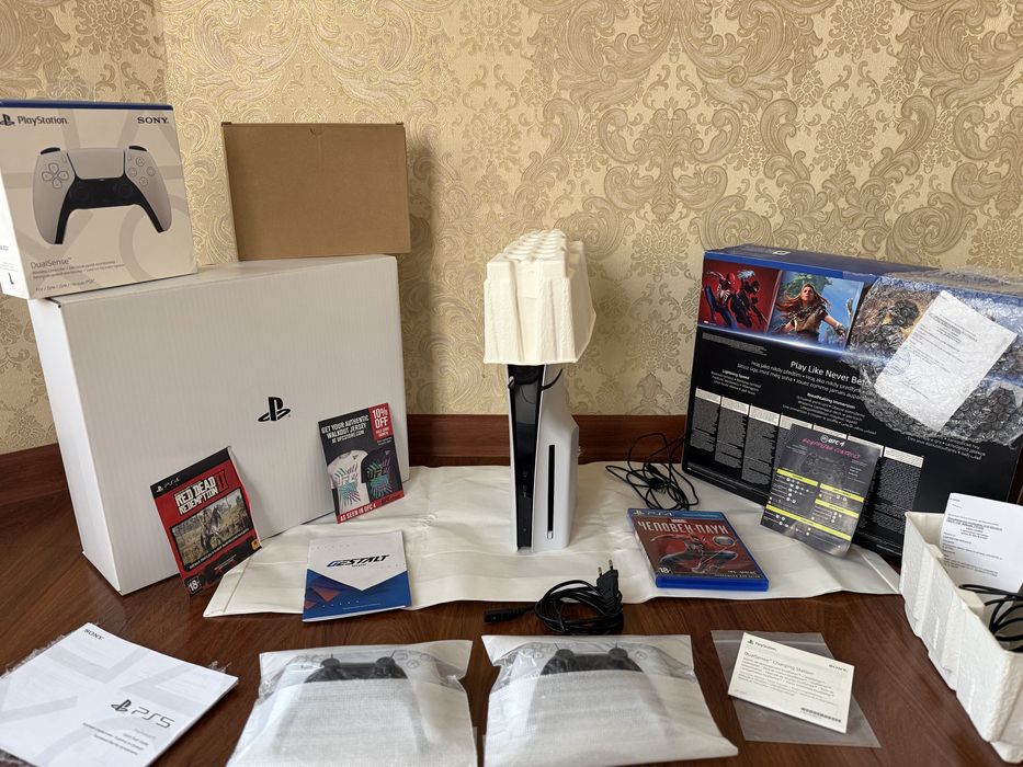 Продам playstation 5 slim