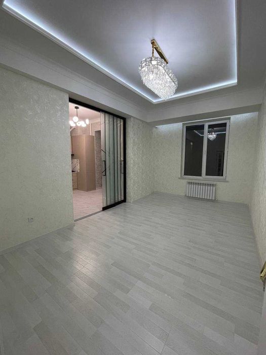 СРОЧНО !! Продается квартира в Яшнабаде 2/6/10 ( 60 кв/м ) Авиасозлар