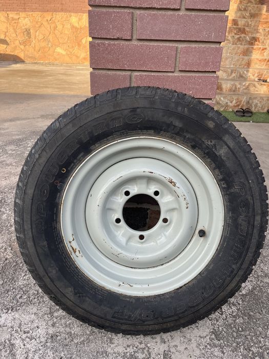 Колеса- шины ,одно колесо с диском