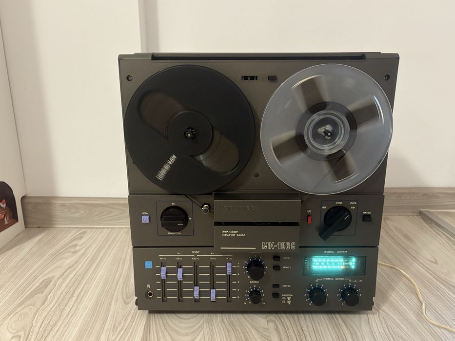 Magnetofon Jupiter MK 106 C