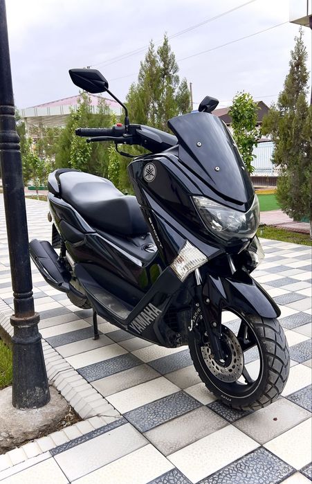 Assalomualeykum barchaga Yamaha rusumli skuter sro'chniy sotiladi.