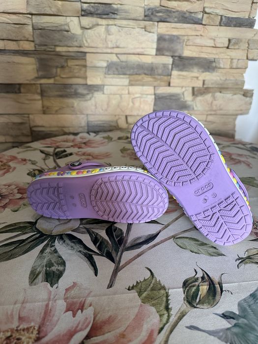 Продам crocs оригинал