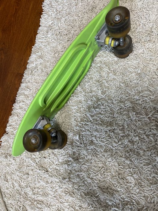 Скейт в отличном состоянии