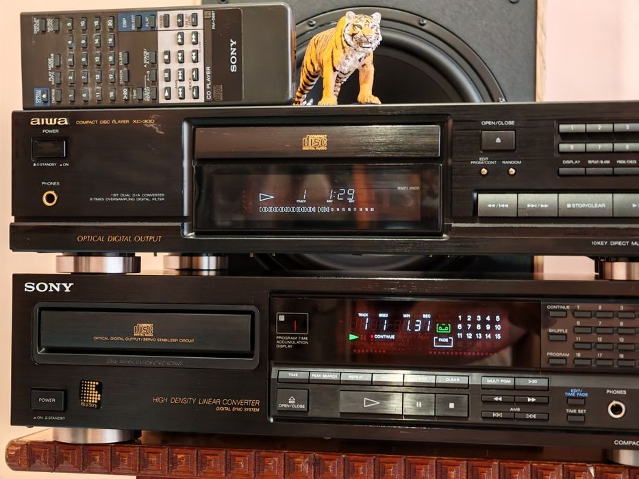 Sony CDP-790. Top cd player. Ca nou. Atenție la anunț. Preț fix !