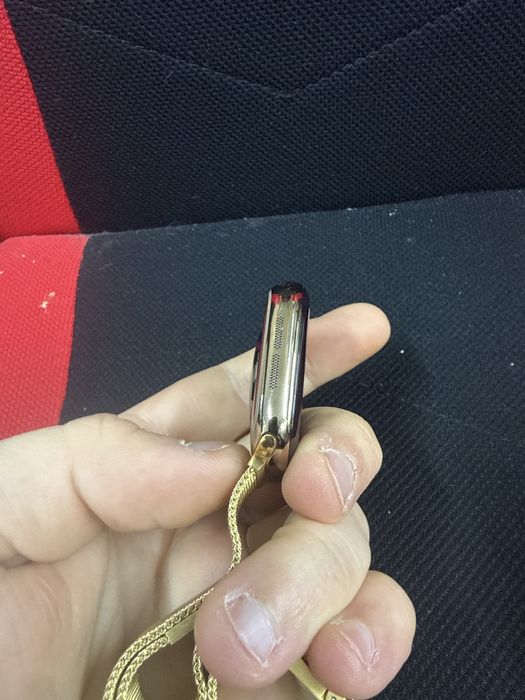 Apple watch seria 11 42mm titan gold