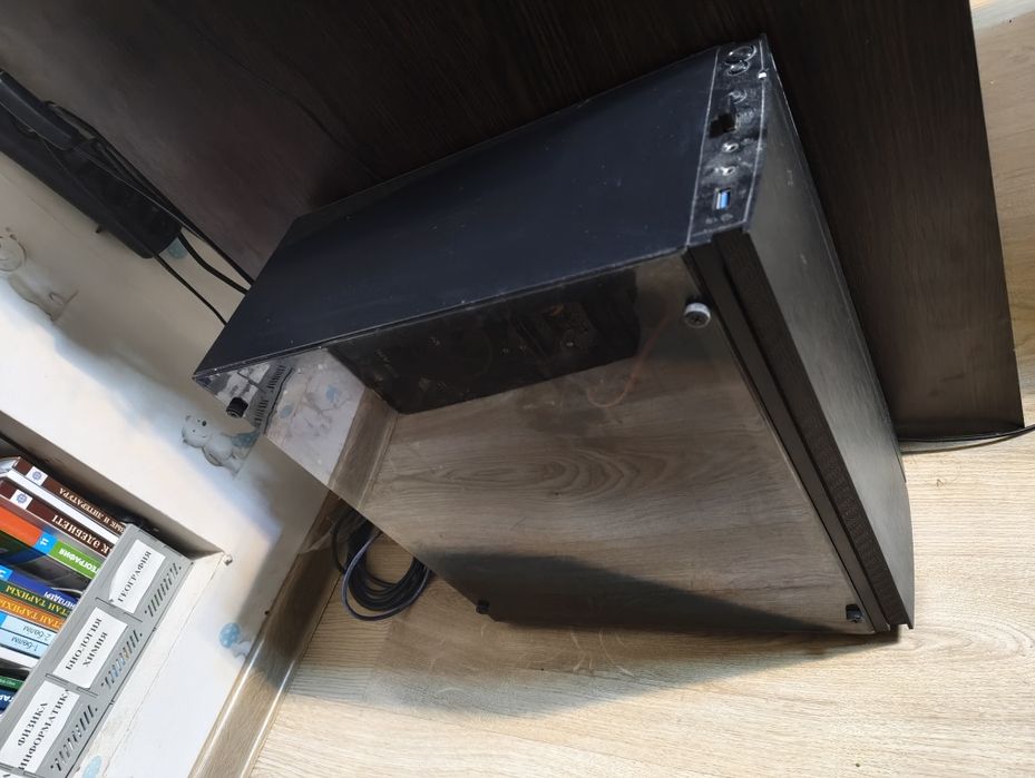 Продам ПК Ryzen 5 5600g Vega 7