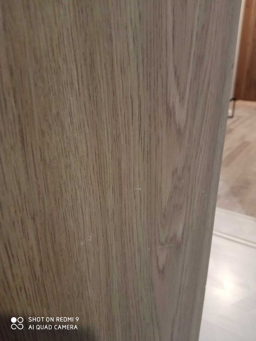 Запазен друкрилен гардероб