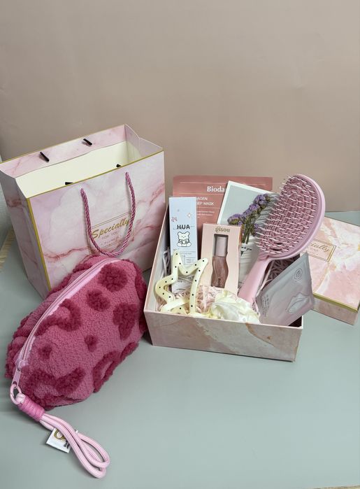 Подарочные боксы к 8 марта