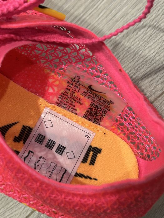 Беговые кроссовки Nike ZoomX Dragonfly