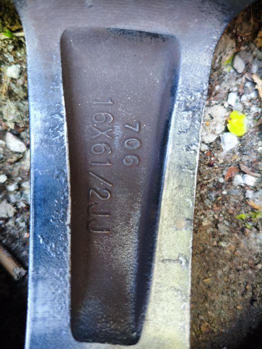 Диски R16 / 5x114.3 с резиной Original Комплект