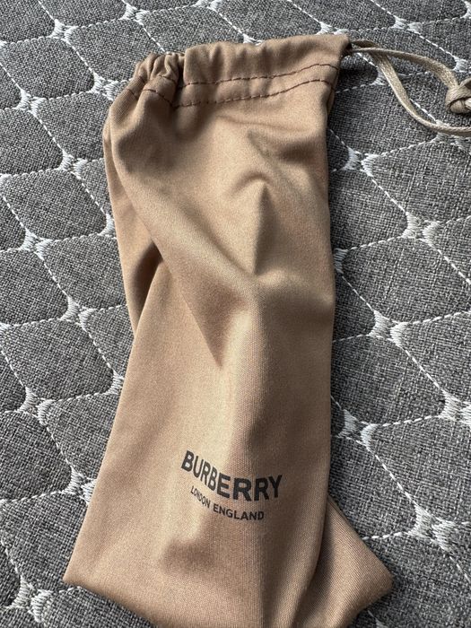 Очки солнцезащитные burberry london eangland