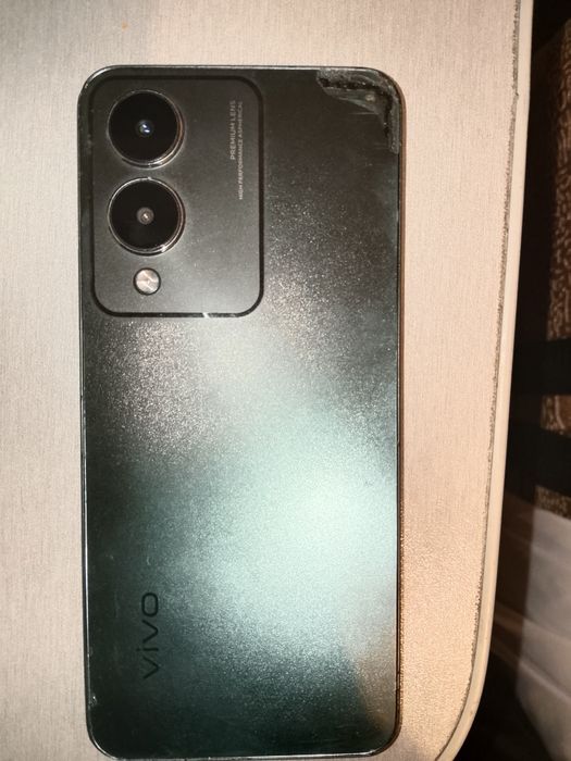 Продам Vivo y17s