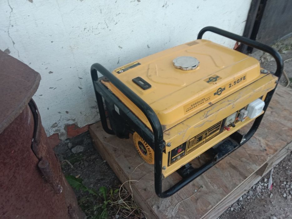 Генератор бензиновый
