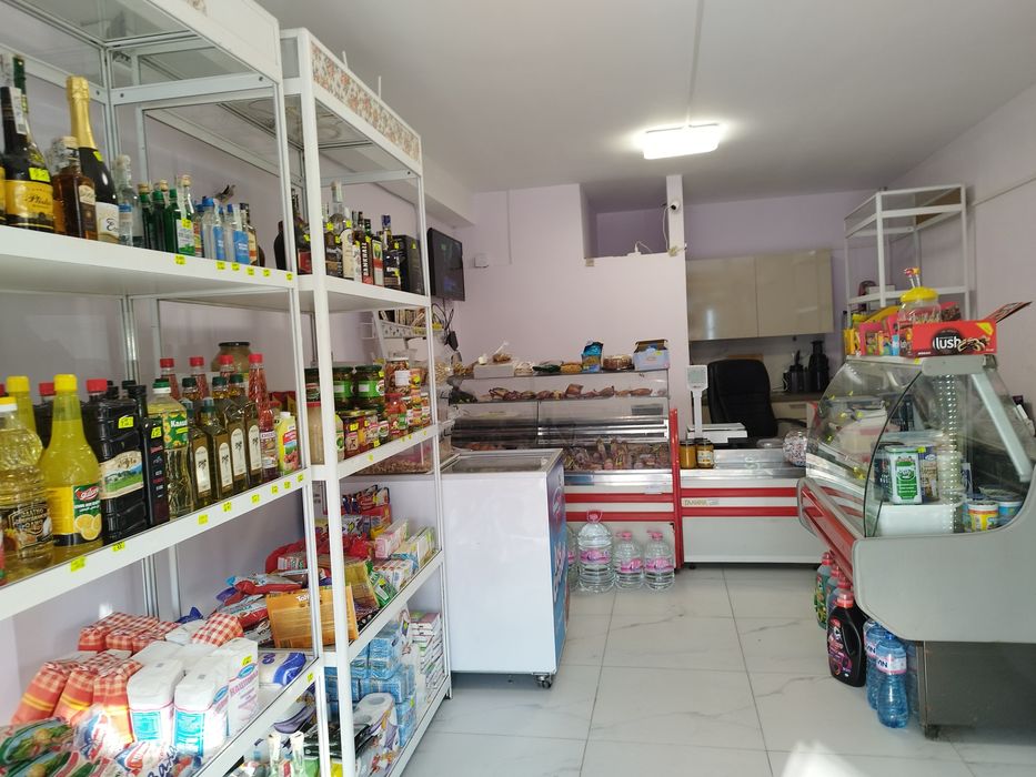 Дава се под наем Магазин в Пловдив, Каменица 1 - 20 кв.м за 298.86 € - Снимка #1