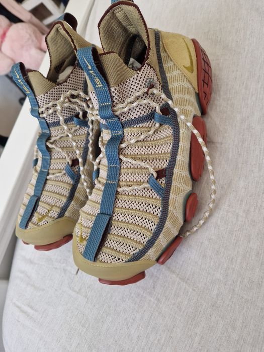 Нови маратонки Nike, 43  номер